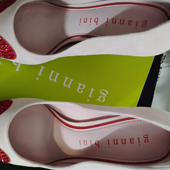 Gianni Bini Pink and Red Heels - Picture 2 of 3